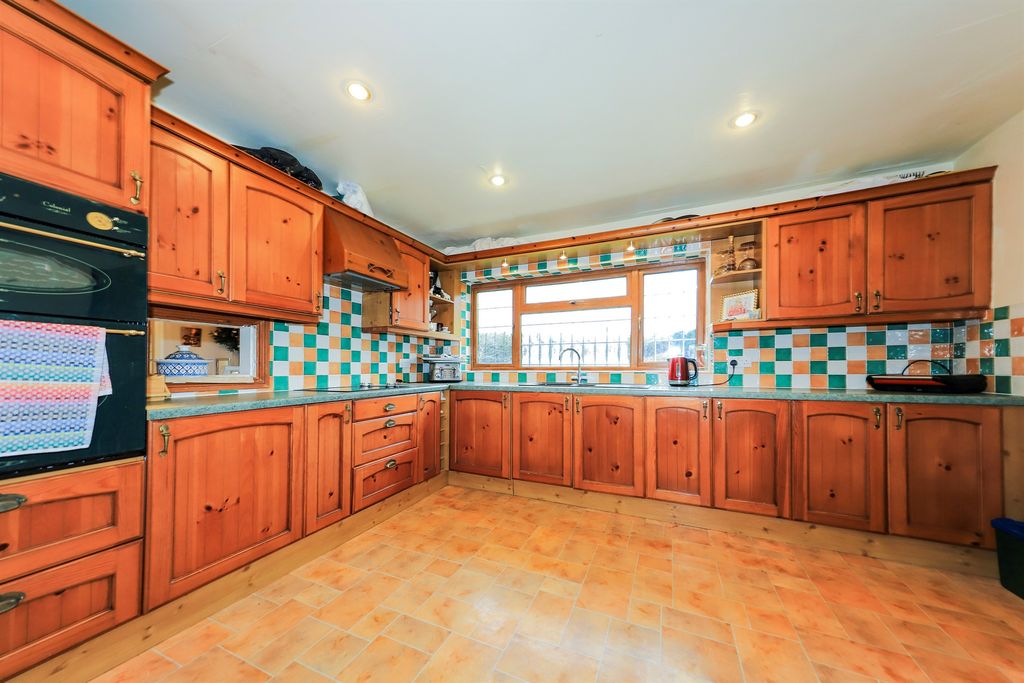 Additional image 5 of 6 bed detached house for saleOld Coach Road, Bishops Wood, Stafford ST19