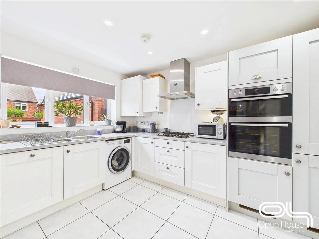 Additional image 3 of 5 bed detached house for saleSergeant Way, Stafford ST17