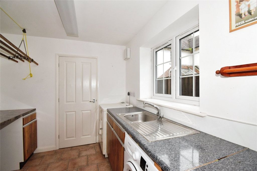 Additional image 18 of 3 bed detached house for saleThe Oval, Oadby, Leicester, Leicestershire LE2