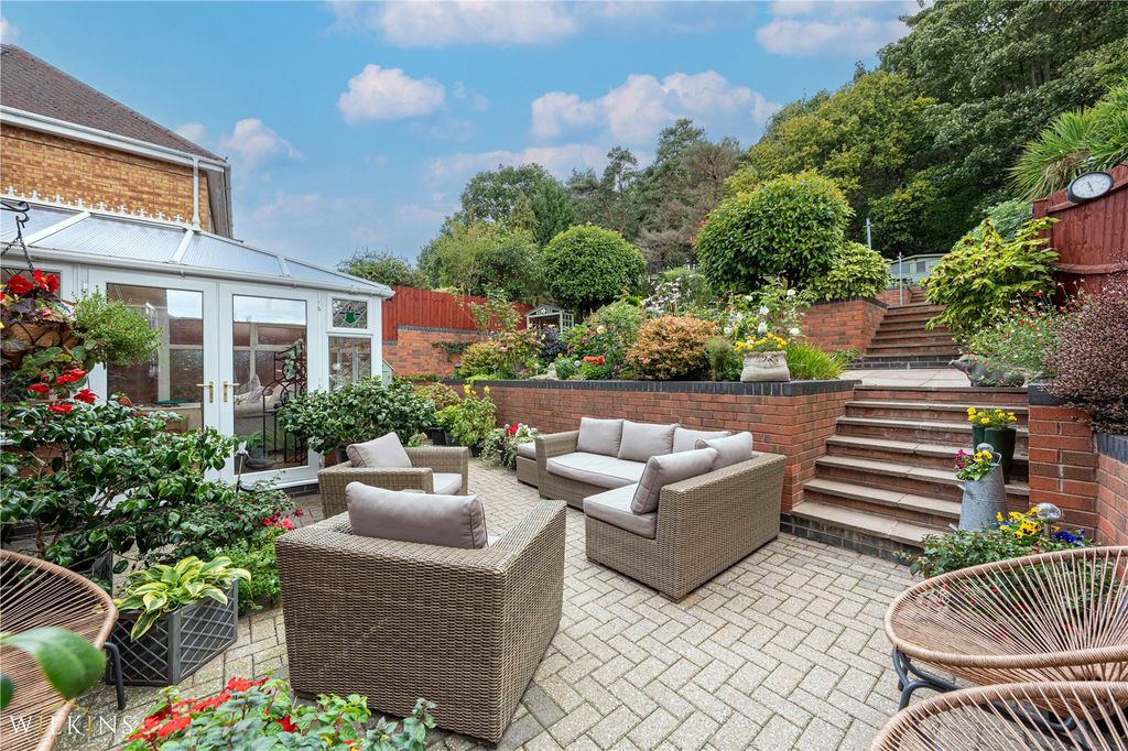 Additional image 37 of 4 bed detached house for saleLichfield Road, Hopwas, Tamworth, Staffordshire B78