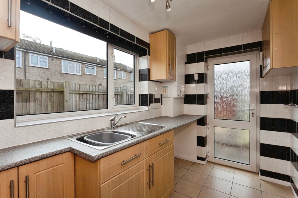Additional image 9 of 3 bed semi-detached house for saleSwithland Close, Loughborough, Leicestershire LE11