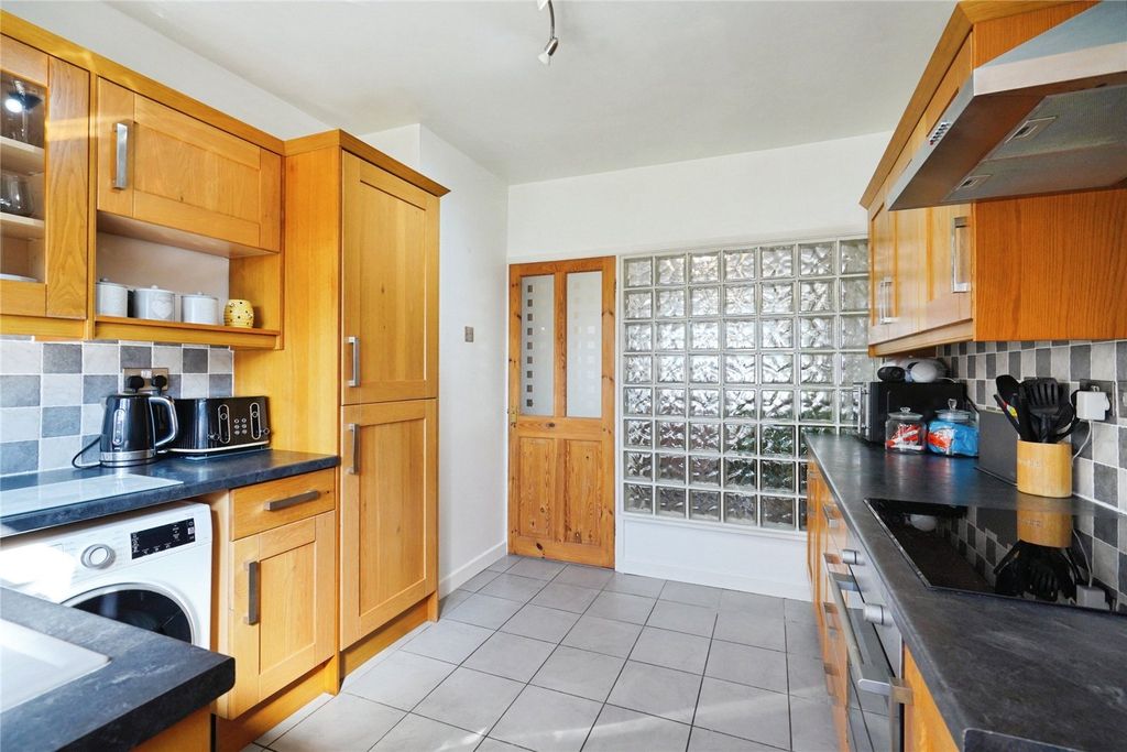 Additional image 8 of 3 bed detached house for saleWelford Rise, Burton-On-Trent, Staffordshire DE13