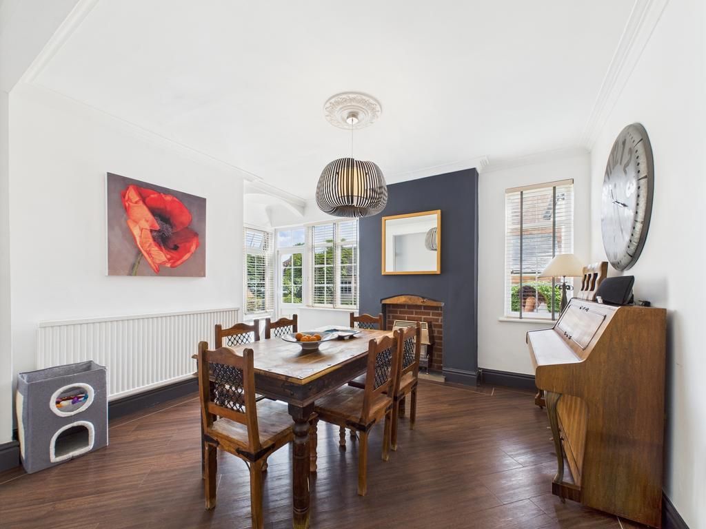 Additional image 10 of 5 bed semi-detached house for saleMeadhurst Road, Leicester LE3
