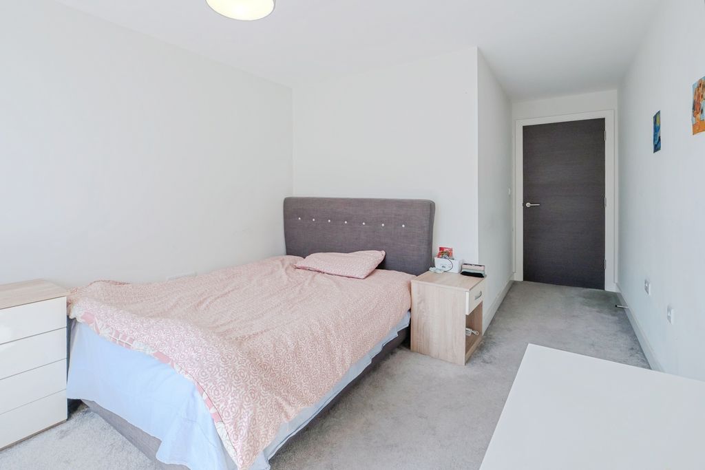 Additional image 10 of 2 bed flat for saleCharles Street, Leicester, Leicestershire LE1