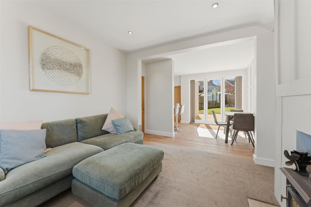 Additional image 8 of 3 bed semi-detached house for sale- Northampton Road, Welford NN6