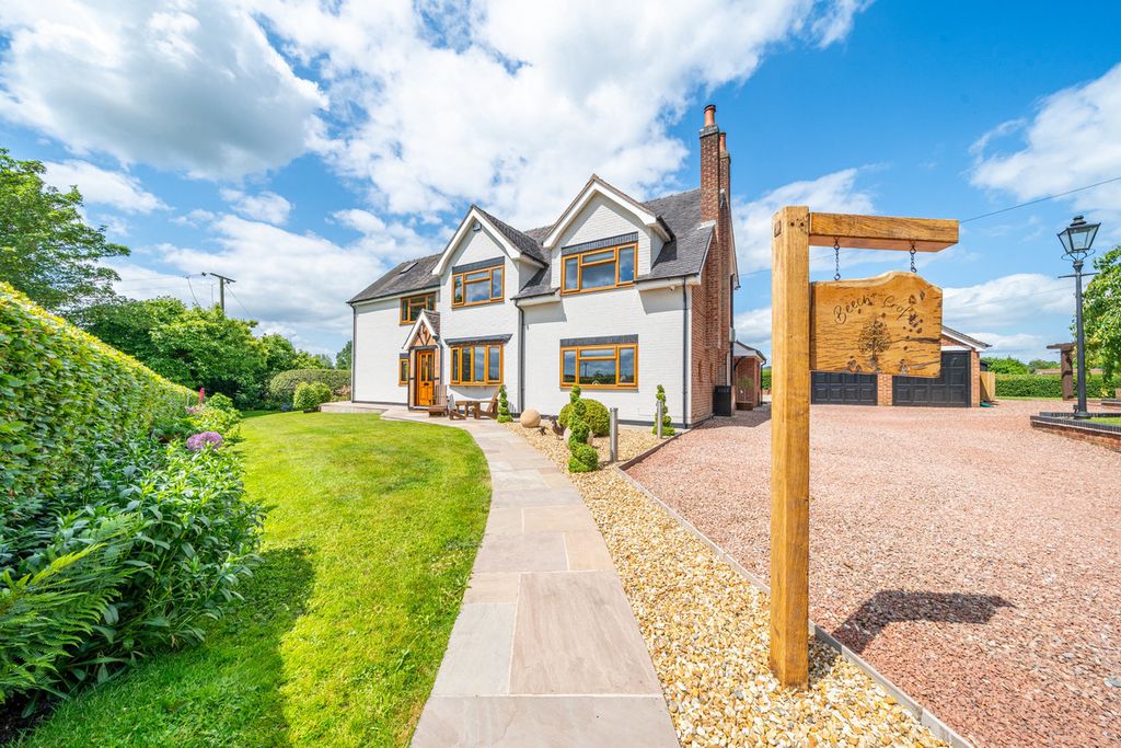 Additional image 28 of 4 bed detached house for saleChapel Lane, Hanbury, Staffordshire DE13
