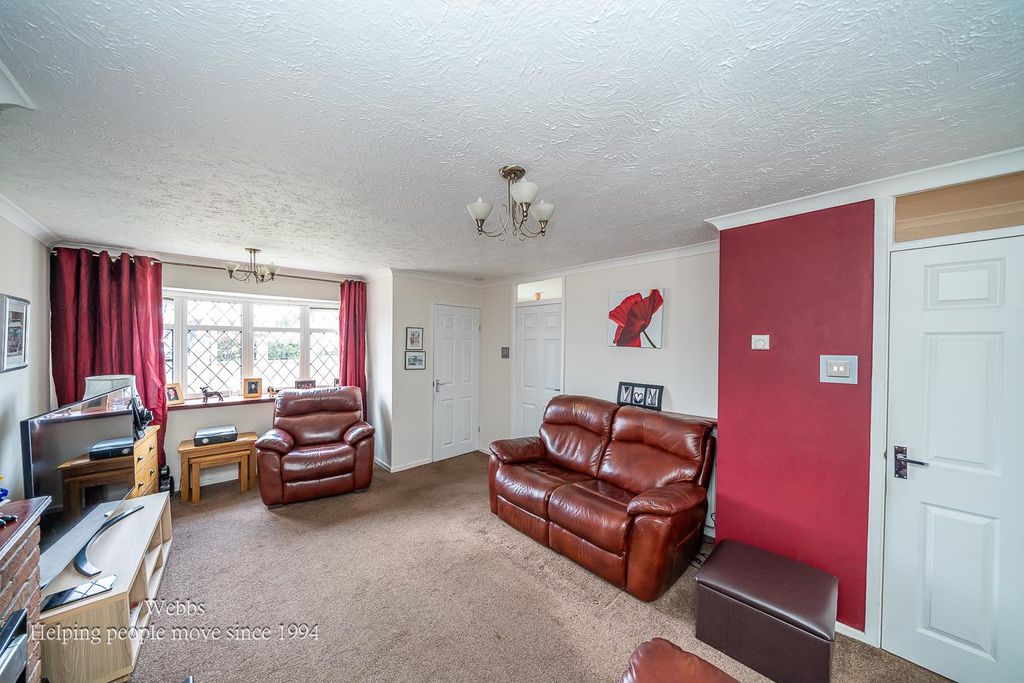 Additional image 2 of 3 bed detached bungalow for saleSpringhill Road, Burntwood WS7