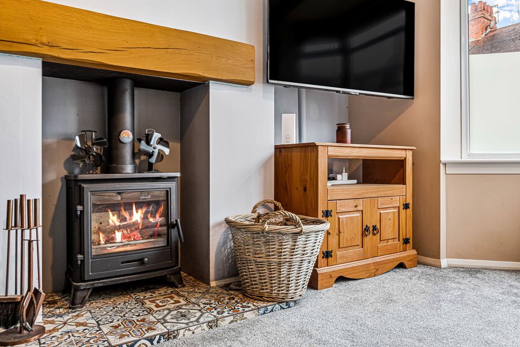 Additional image 7 of 3 bed semi-detached house for saleSykefield Avenue, Leicester LE3