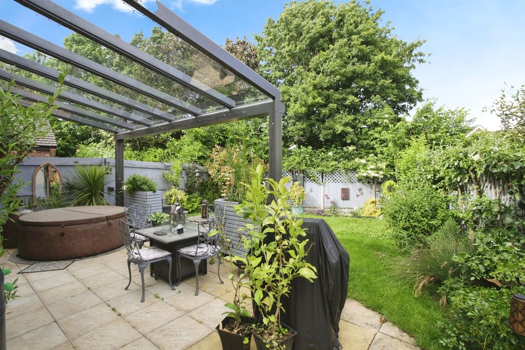 Additional image 8 of 4 bed semi-detached house for saleMillers Road, Welford, Northampton NN6