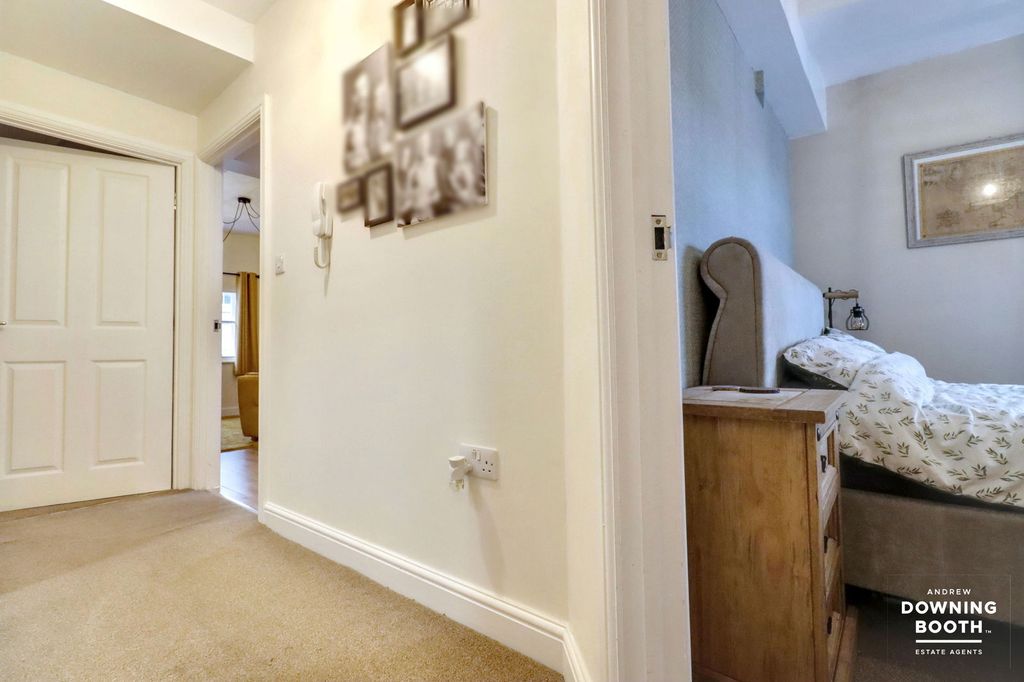 Additional image 4 of 2 bed flat for saleBird Street, Lichfield WS13