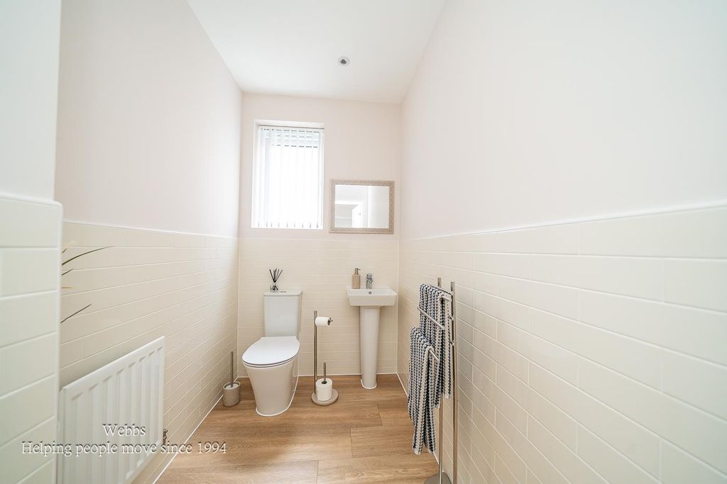 Additional image 10 of 4 bed detached house for saleElder Avenue, Essington, Wolverhampton WV11