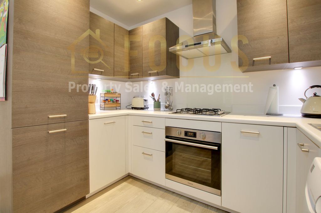 Additional image 4 of 1 bed flat for saleElms Road, Leicester LE2