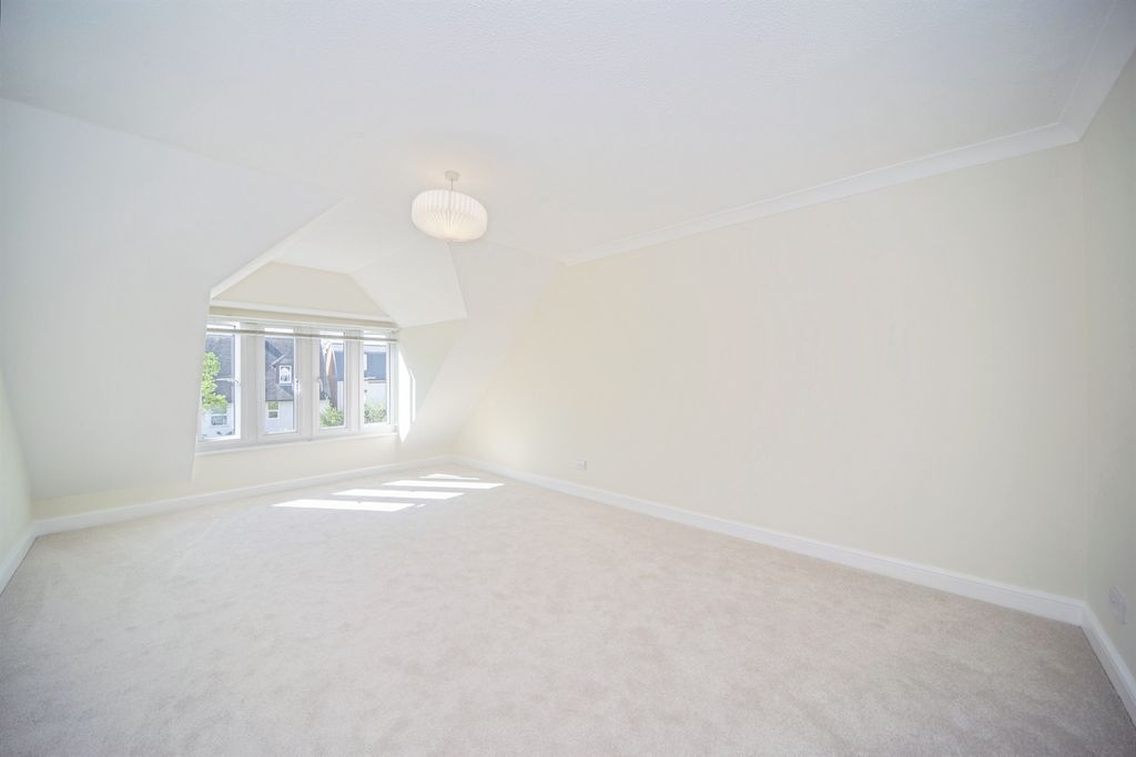 Additional image 4 of 2 bed flat for saleSt. Ann Place, Salisbury SP1