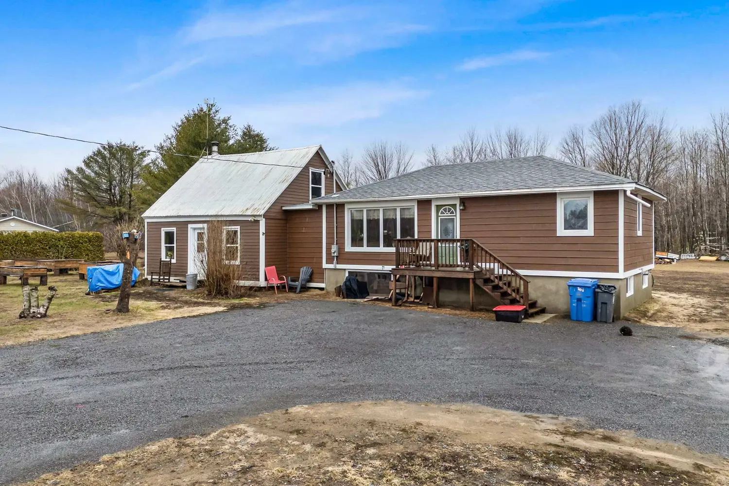 389 Concession 7 Road