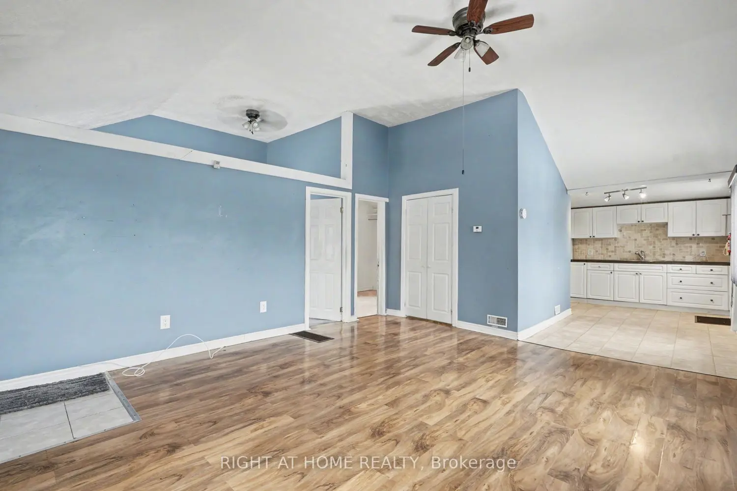 Additional image 6 of 3852 Brunswick Avenue