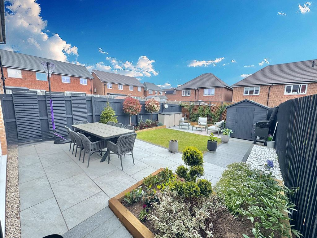 Additional image 27 of 3 bed semi-detached house for saleRoman Avenue, Nuneaton CV11