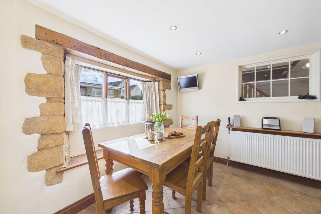 Additional image 17 of 3 bed cottage for saleMain Street, Belmesthorpe, Stamford, Lincolnshire PE9
