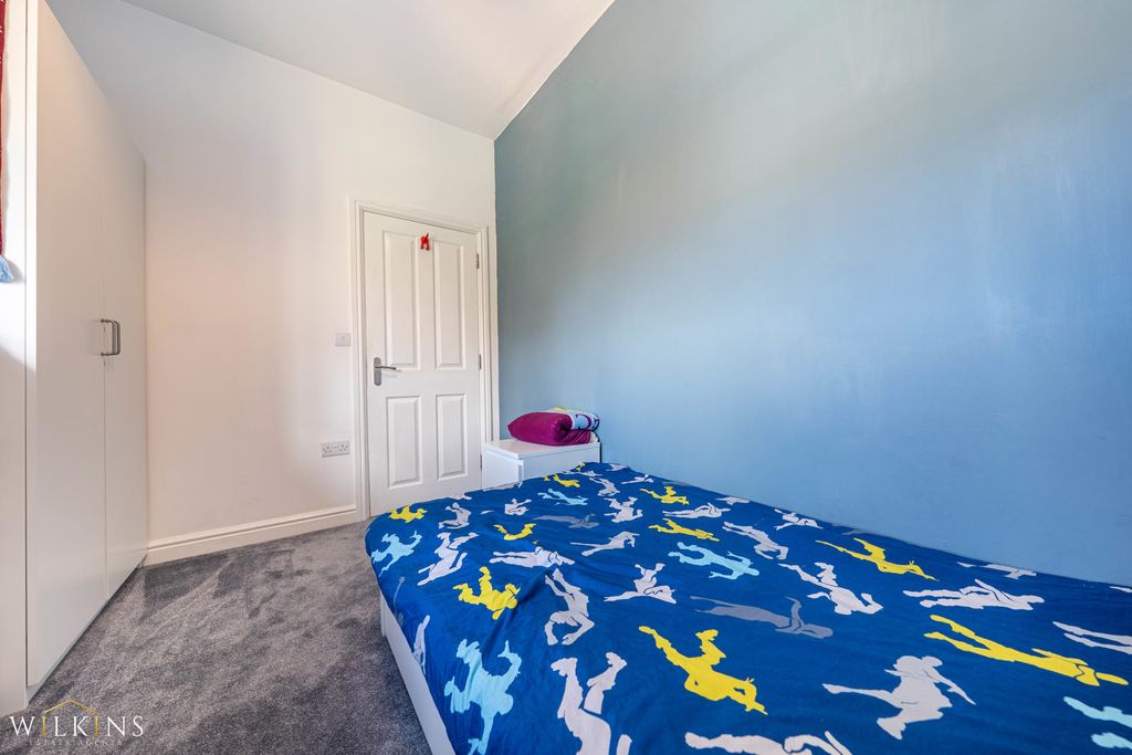 Additional image 25 of 4 bed detached house for saleLowes Drive, Tamworth, Staffordshire B77