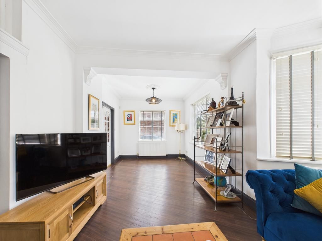 Additional image 9 of 5 bed semi-detached house for saleMeadhurst Road, Leicester LE3