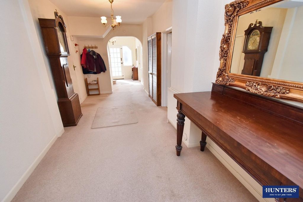Additional image 4 of 4 bed detached house for saleStoughton Avenue, Leicester LE2