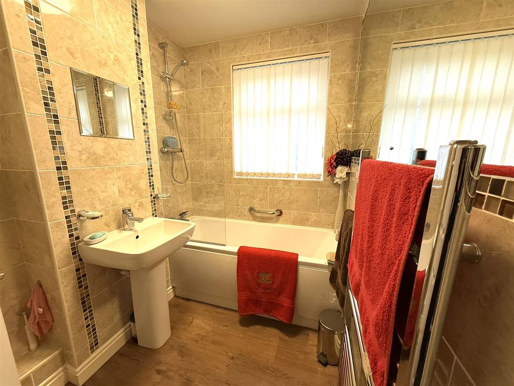 Additional image 17 of 3 bed link detached house for saleJoseph Dix Drive, Rugeley WS15
