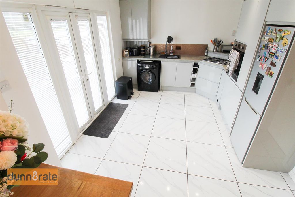 Additional image 5 of 2 bed town house for saleHoniton Walk, Longton, Stoke-On-Trent ST3