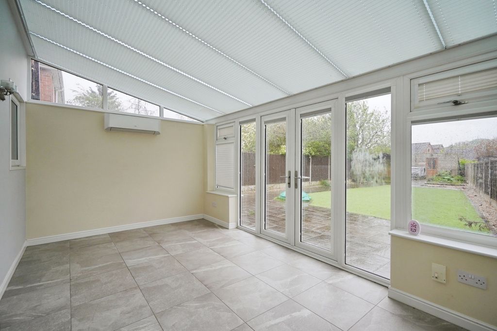 Additional image 9 of 3 bed semi-detached house for saleWilkes Avenue, Measham, Swadlincote, Leicestershire DE12