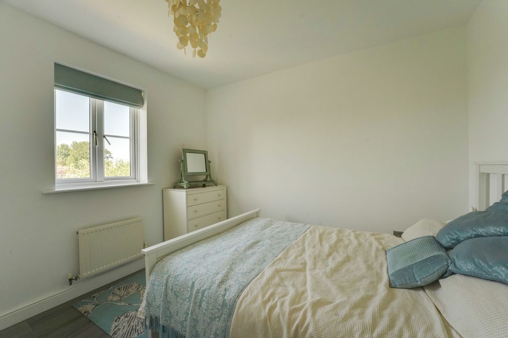 Additional image 9 of 3 bed terraced house for saleStoney Brook Close, Hixon, Stafford, Staffordshire ST18