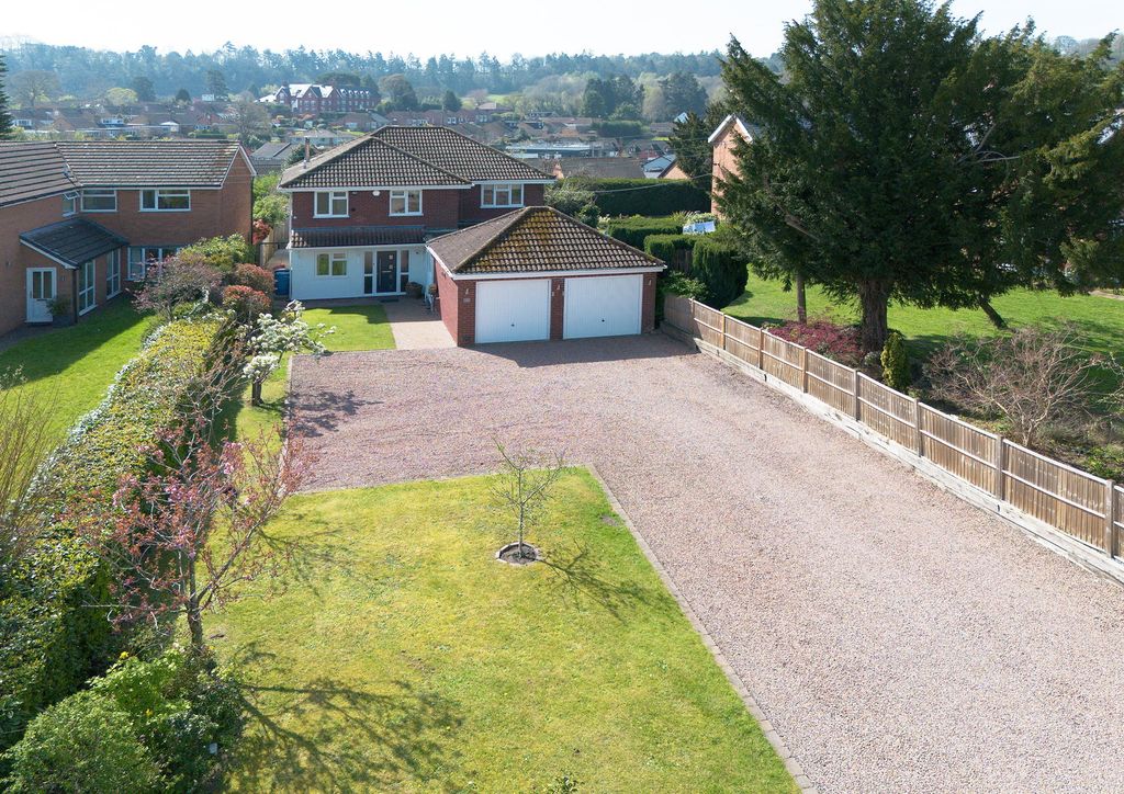 4 bed detached house for saleStone Lane, Kinver, Stourbridge DY7
