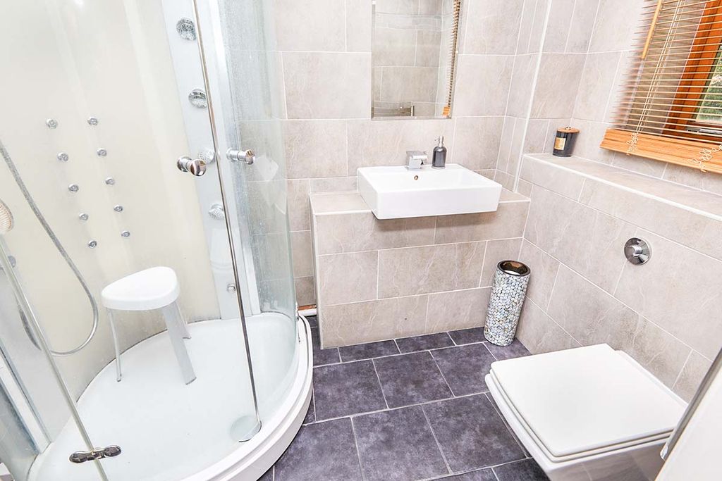 Additional image 12 of 5 bed detached house for saleCourt Farm Lane, Branston, Burton-On-Trent, Staffordshire DE14