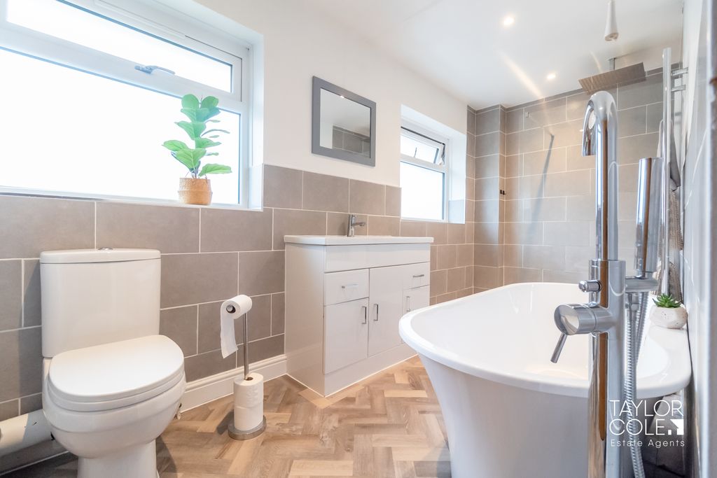 Additional image 23 of 4 bed semi-detached house for saleSwallowfield, Tamworth B79