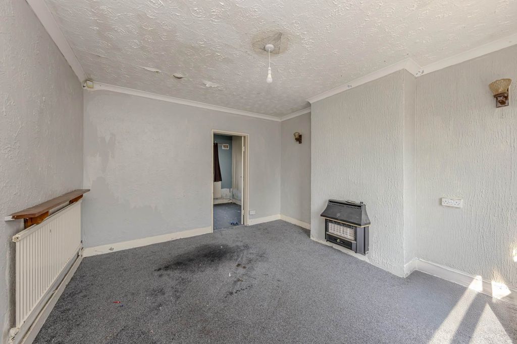 Additional image 3 of 2 bed semi-detached house for saleCarlton Avenue, Stoke On Trent ST6