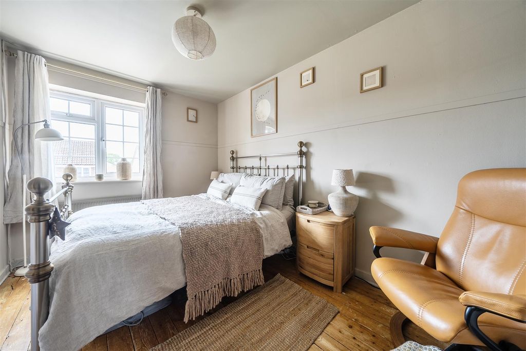Additional image 14 of 5 bed detached house for saleBramble Drive, Chippenham SN15