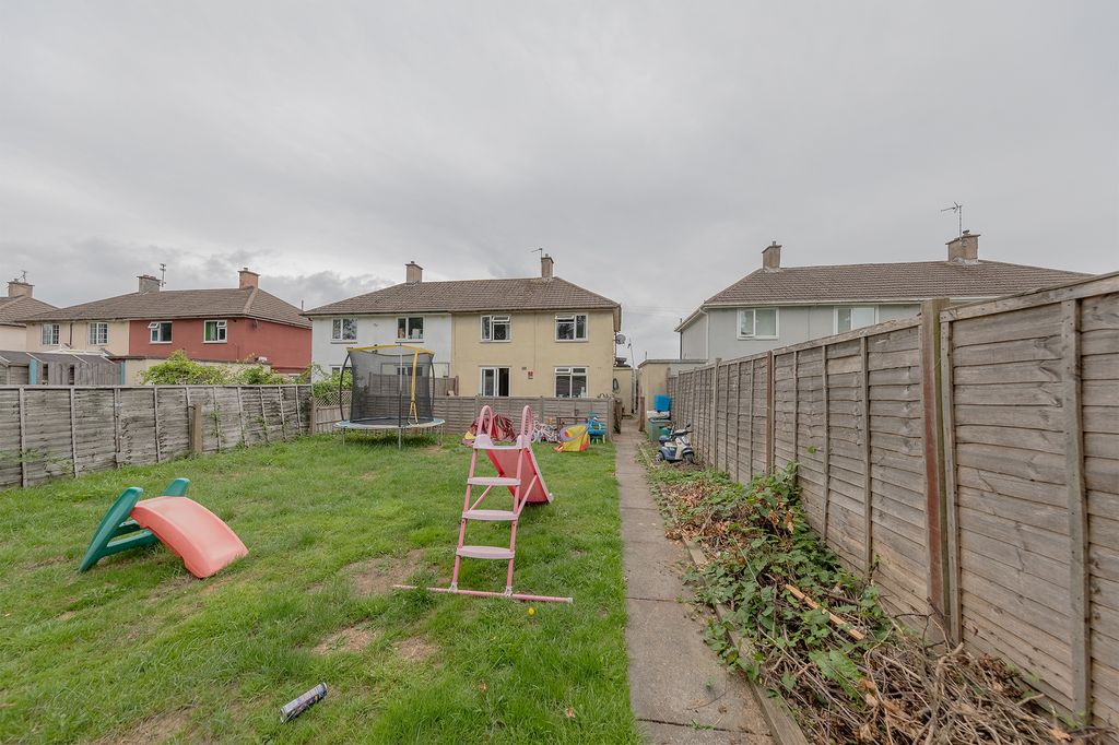 Additional image 28 of 3 bed semi-detached house for saleAllexton Gardens, Leicester LE3