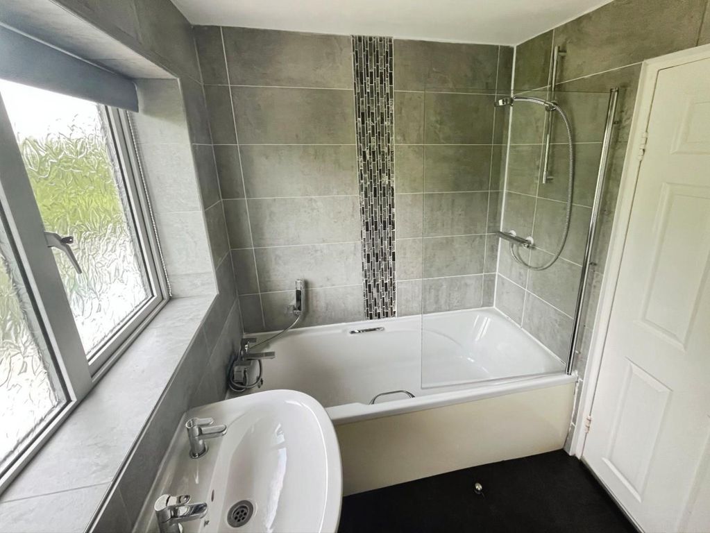 Additional image 8 of 3 bed semi-detached house for saleDavies Drive, Uttoxeter ST14