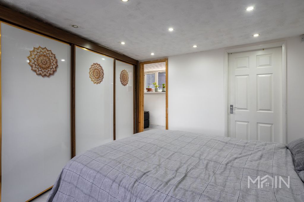 Additional image 10 of 4 bed semi-detached house for saleSpringway Close, Uppingham, Leicestershire LE5