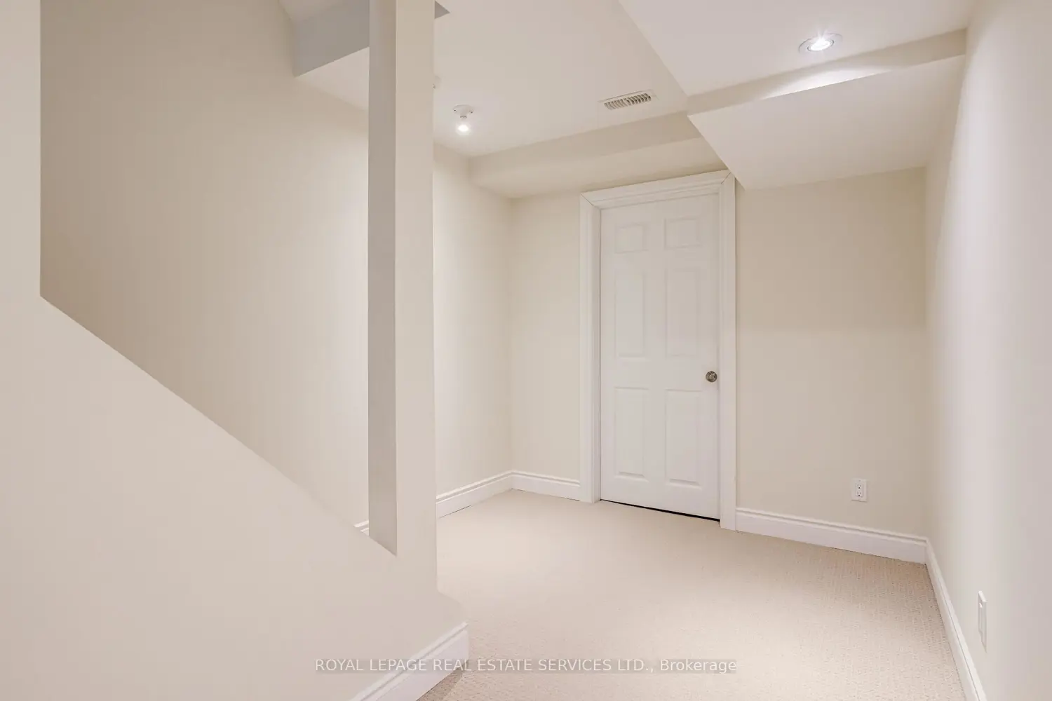 Additional image 14 of 1259 Craigleith Road