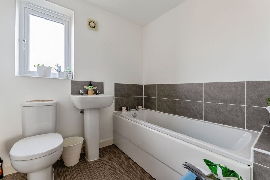 Additional image 18 of 4 bed detached house for salePeacock Gardens, East Leake, Loughborough LE12