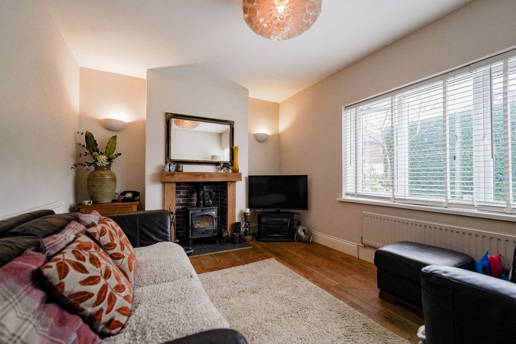 Additional image 6 of 5 bed end terrace house for salePeters Drive, Leicester, Leicestershire LE5