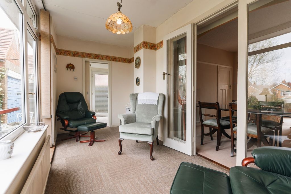 Additional image 7 of 3 bed detached house for saleSomerby Road, Thurnby LE7