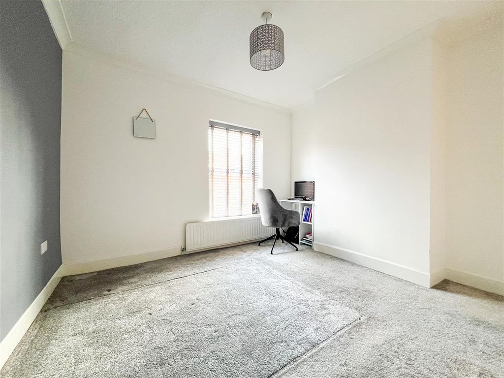 Additional image 7 of 3 bed terraced house for saleWestwood Grove, Leek ST13