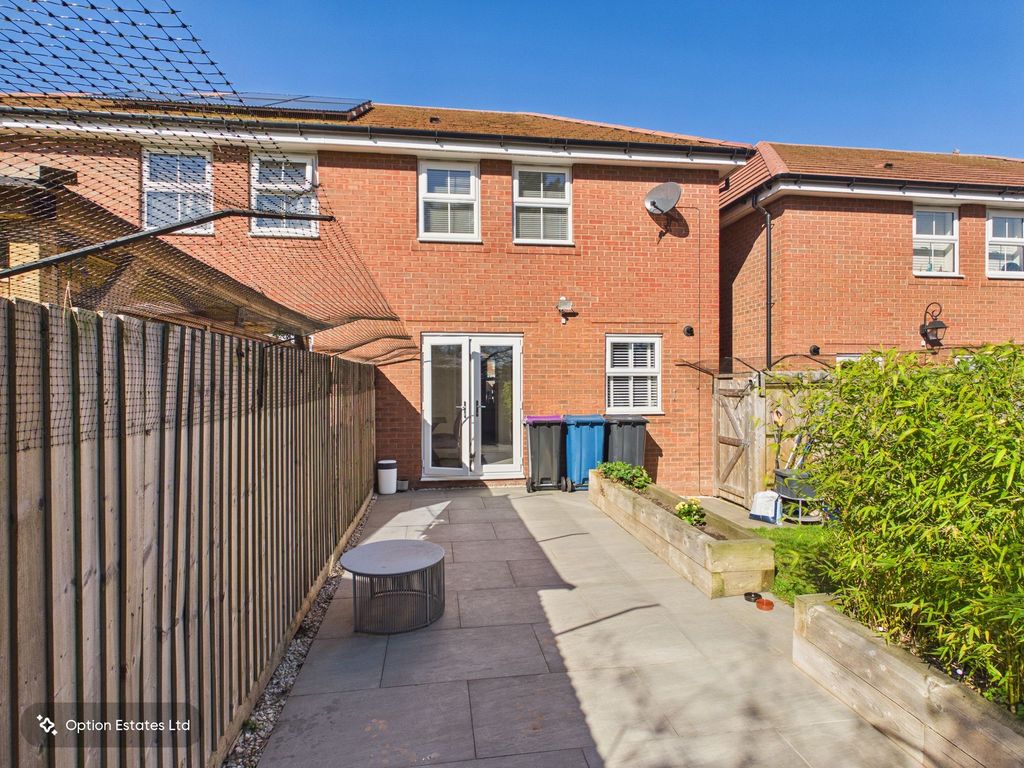 Additional image 20 of 3 bed semi-detached house for salePankhurst Close, East Leake LE12