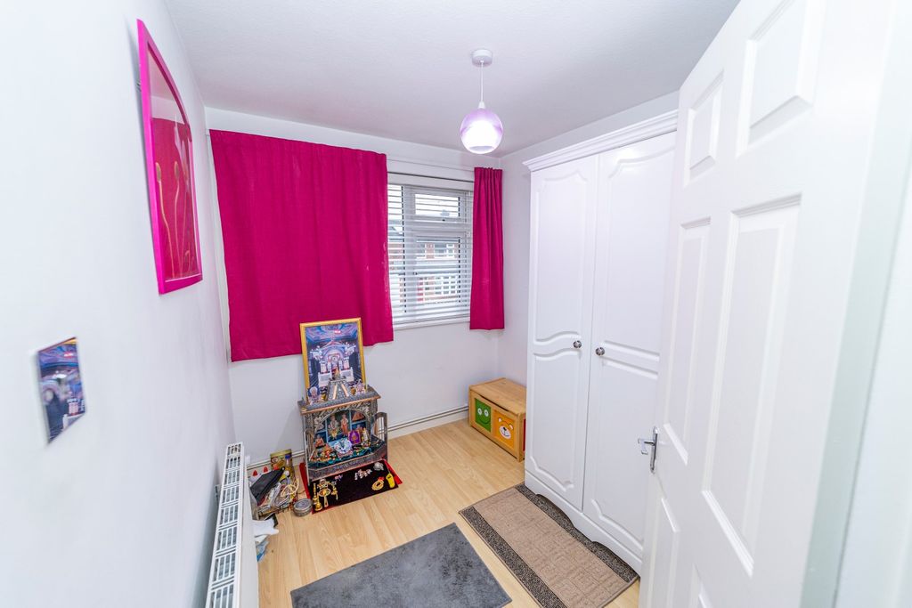 Additional image 34 of 4 bed semi-detached house for saleOriel Drive, Syston, Leicester LE7