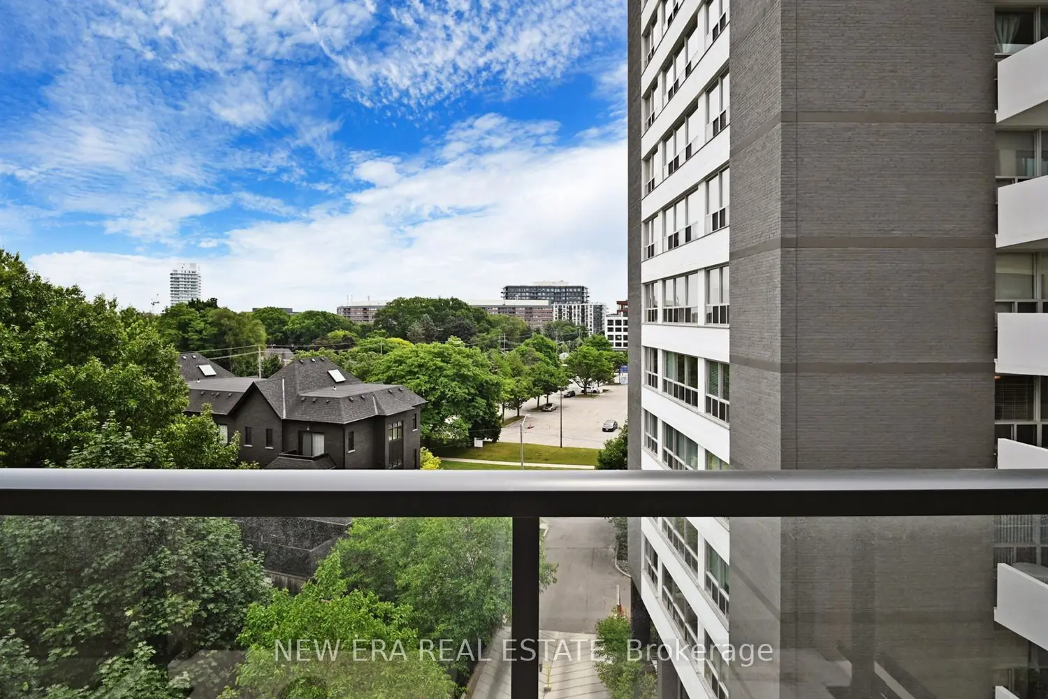 Additional image 14 of 293 The Kingsway 610