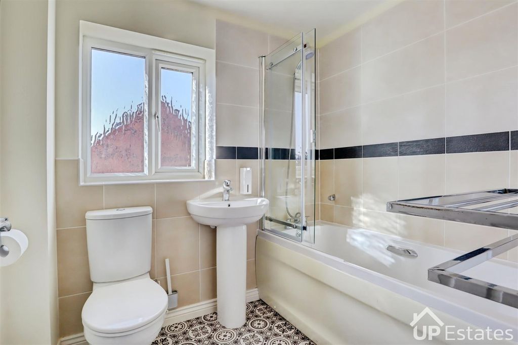 Additional image 12 of 4 bed detached house for saleOaklands Way, Earl Shilton, Leicester LE9