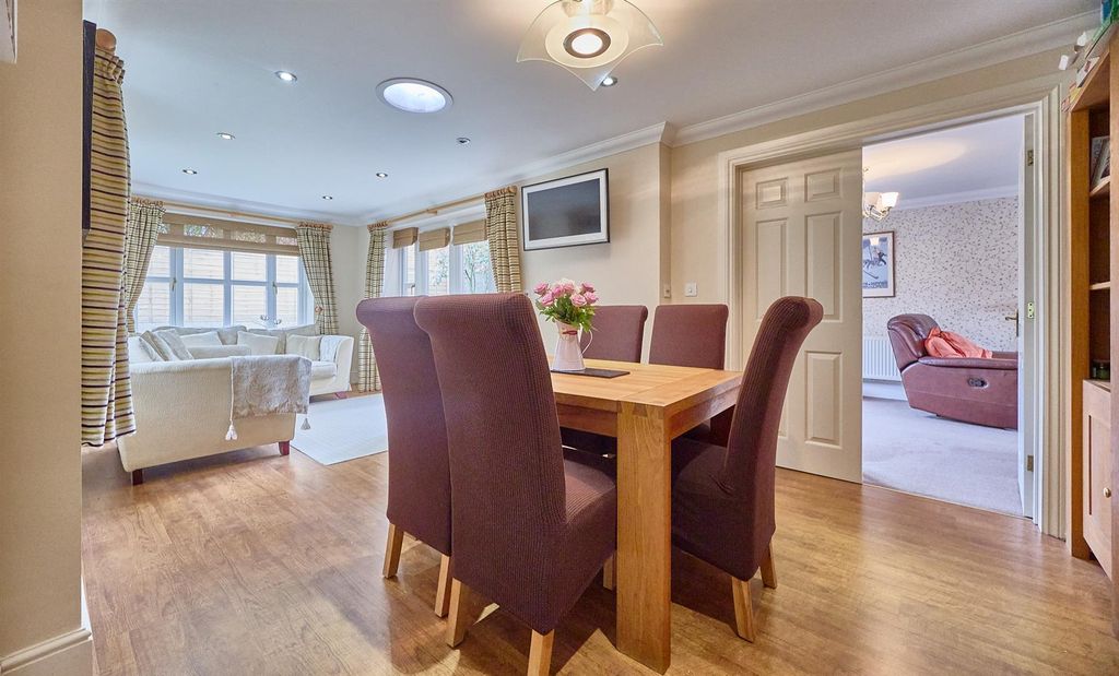 Additional image 3 of 5 bed detached house for saleDe Havilland Way, Burbage, Hinckley LE10