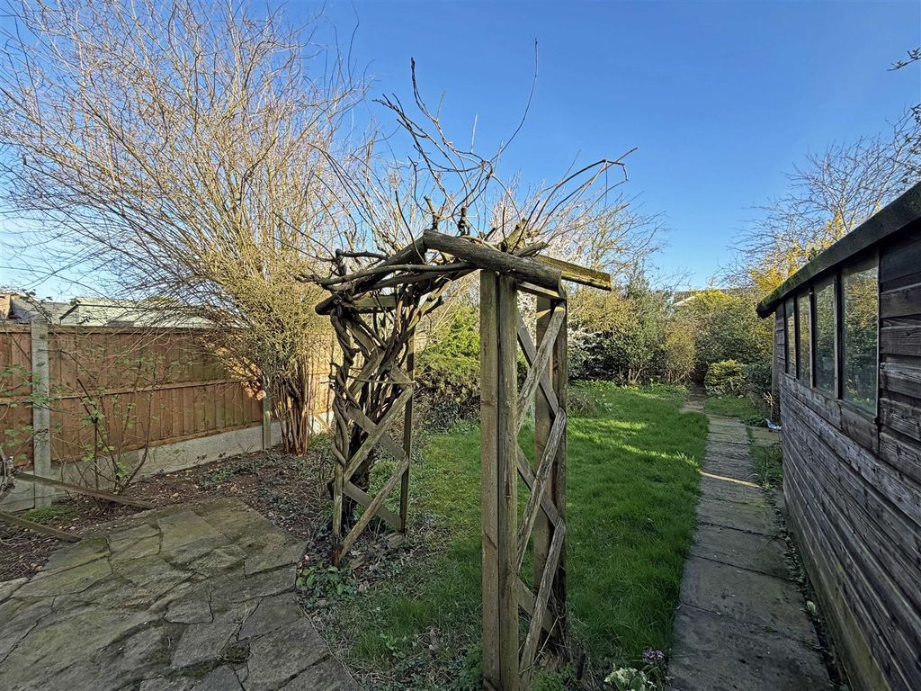 Additional image 6 of 3 bed semi-detached house for saleMelrose Close, Stamford PE9