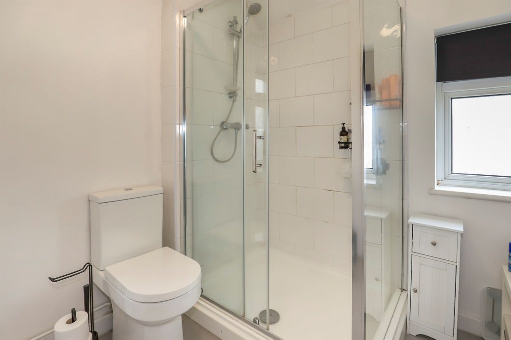 Additional image 10 of 1 bed maisonette for saleRidge Lane, Wednesfield, Wolverhampton WV11