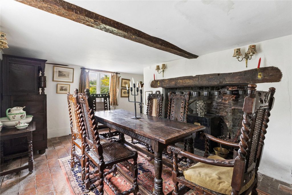 Additional image 6 of 4 bed detached house for saleBedwyn Common, Marlborough, Wiltshire SN8