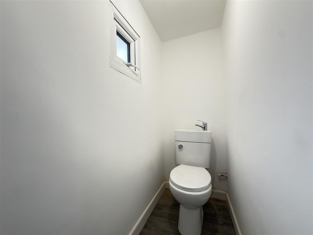 Additional image 11 of 3 bed semi-detached house for saleIngold Avenue, Leicester LE4